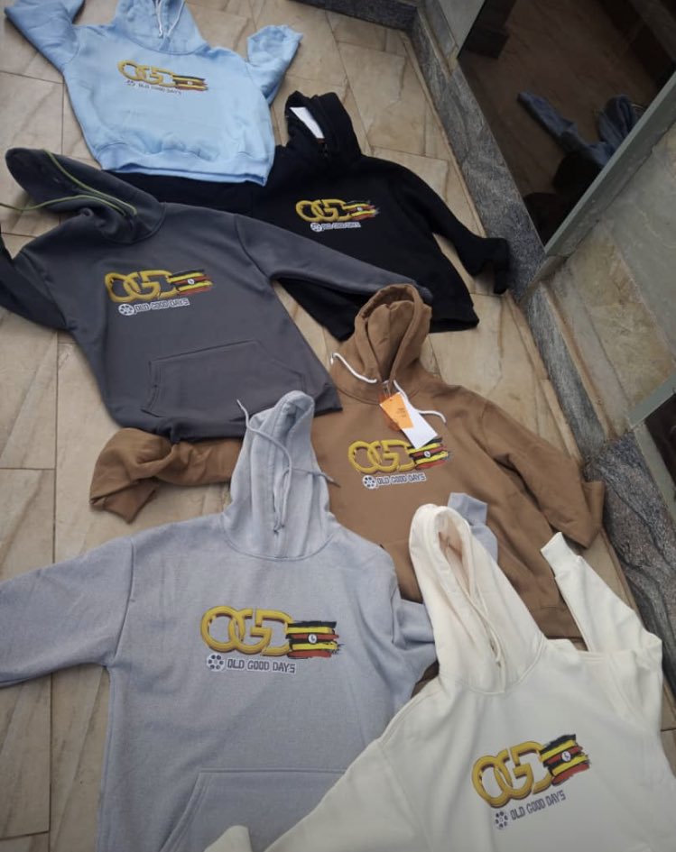 Jumpers / Hoodies